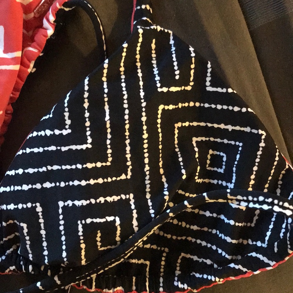 Triangle Swim Top - Picture 4 of 4